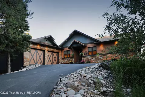 166 Aspen Ridge Trl, Alpine, WY 83128