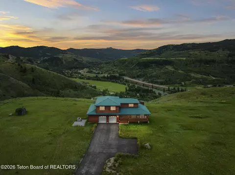 7585 S Squaw Creek Rd, Jackson, WY 83001