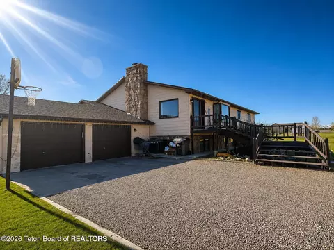 922 E Third St, Marbleton, WY 83113