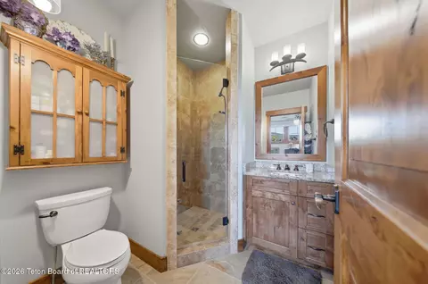 Bath - 92 Bison Dr, Victor, ID 83455 photo 5 of 7