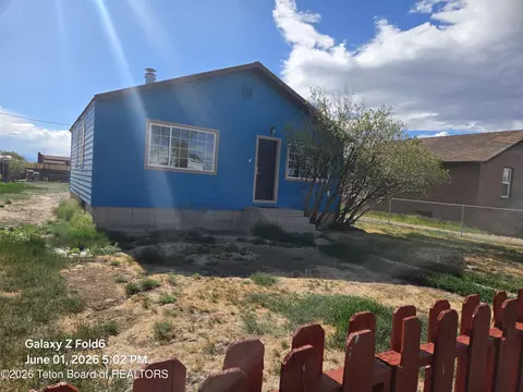 19 Taylor Ave, Big Piney, WY 83113