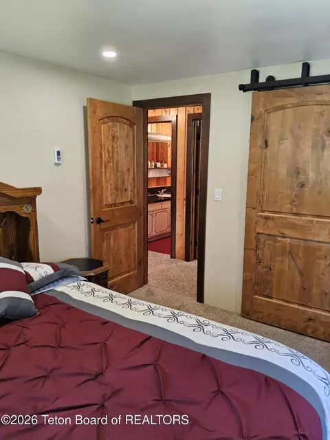 14610 Davis Hill Rd, Moran, WY 83013