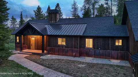 5727 Forest Ridge Rd, Victor, ID 83455