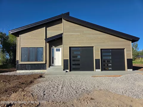 1154 Shadow Ln, Victor, ID 83455