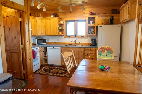 Kitchen - 41 Marsh Creek Rd, Cora, WY 82925 photo 1 of 4