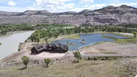 637 Little Spirit Ln, La Barge, WY 83123