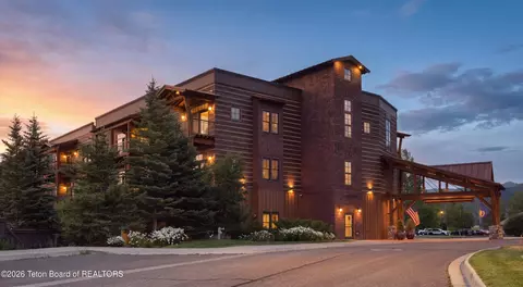 10 Warm Creek Ln #301, Victor, ID 83455
