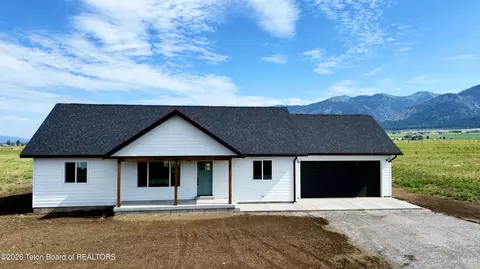 61 A St, Bedford, WY 83112