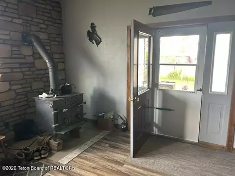 444 Lincoln Lane Rd, Thayne, WY 83127
