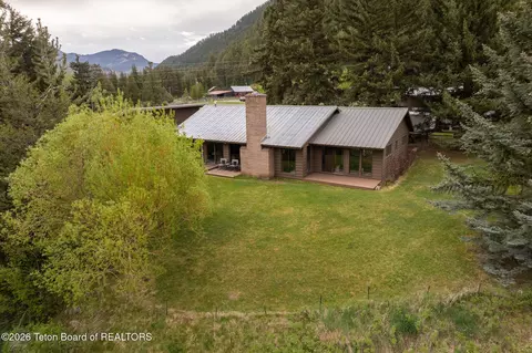 Exterior - 1805 E River Dr, Jackson, WY 83001 photo 2 of 5