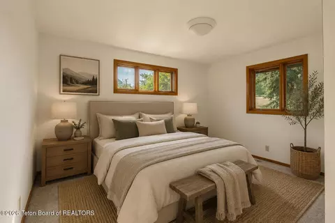 Bedroom - 1805 E River Dr, Jackson, WY 83001 photo 2 of 7