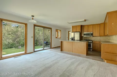 Living - 1805 E River Dr, Jackson, WY 83001 photo 1 of 4