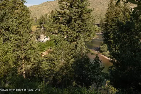 View/Area - 1805 E River Dr, Jackson, WY 83001 photo 3 of 4