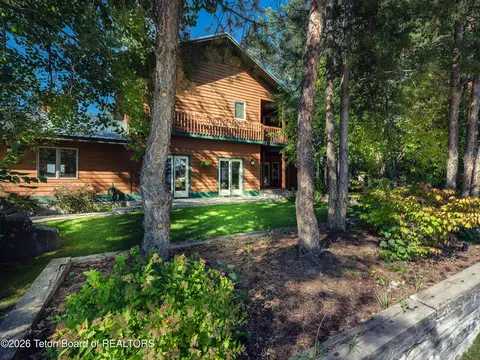 510 520 Targhee Towne Rd, Alta, WY 83414
