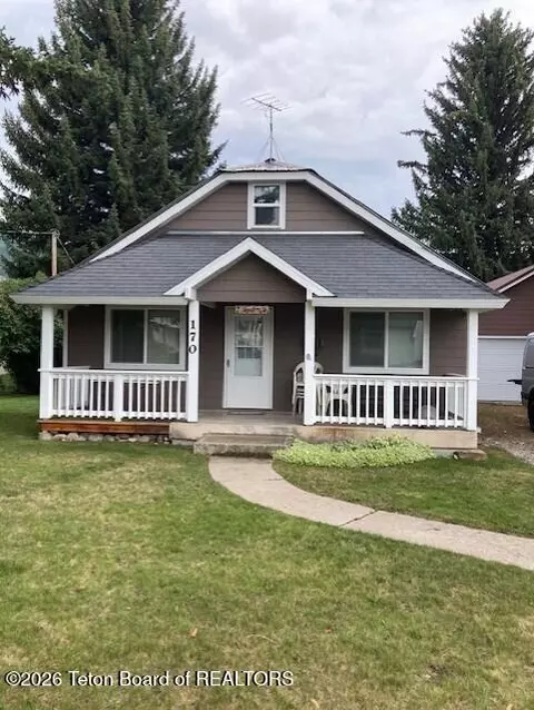 170 E 6th Ave, Afton, WY 83110