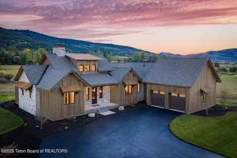 88 Hastings Dr, Victor, ID 83455