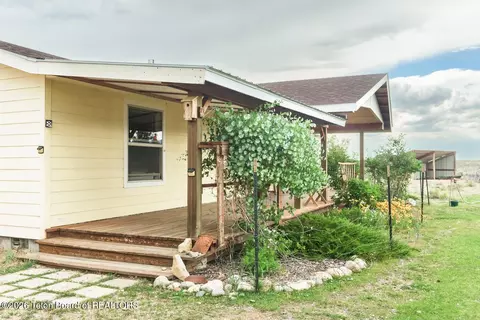 Exterior - 48 E Fork Big Sandy, Boulder, WY 82923 photo 2 of 6