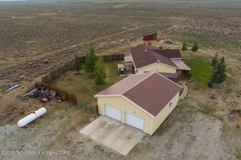 View/Area - 48 E Fork Big Sandy, Boulder, WY 82923 photo 1 of 7