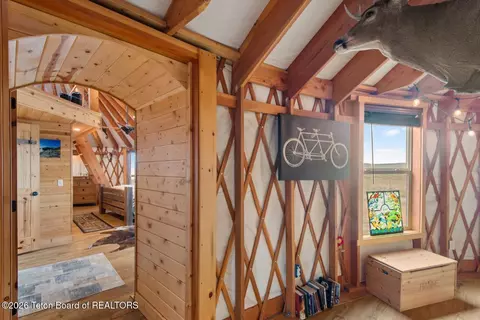 Entry Way - 72 E Fork Big Sandy Rd, Boulder, WY 82923 photo 1 of 7