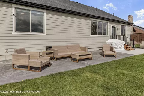 Exterior - 2352 Iron Wood Dr, Driggs, ID 83422 photo 5 of 9
