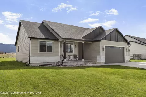 Exterior - 2352 Iron Wood Dr, Driggs, ID 83422 photo 2 of 9