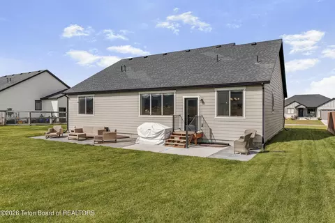 Exterior - 2352 Iron Wood Dr, Driggs, ID 83422 photo 6 of 9