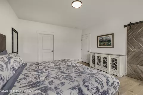 Bedroom - 2352 Iron Wood Dr, Driggs, ID 83422 photo 3 of 17
