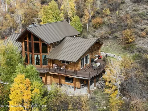 1684 Cedar Creek Dr, Star Valley Ranch, WY 83127