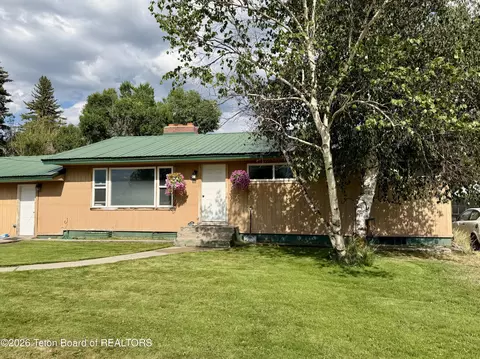 425 Lincoln St, Afton, WY 83110