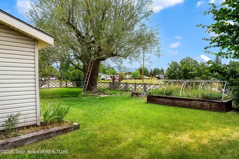 Exterior - 315 E Harper Ave, Driggs, ID 83422 photo 5 of 7