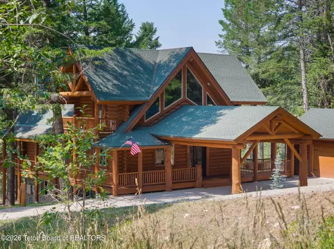 671 Spruce Dr, Star Valley Ranch, WY 83127