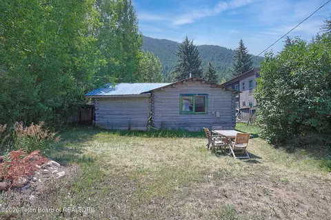 Exterior - 235-237 Aspen Dr, Jackson, WY 83001 photo 3 of 8