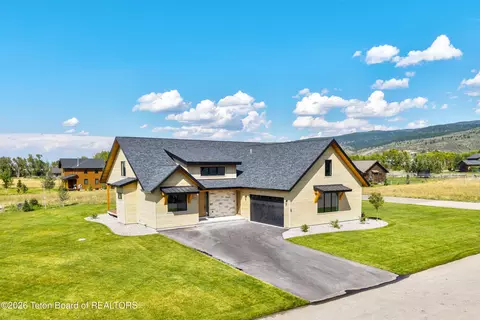 320 Kristen St, Victor, ID 83455