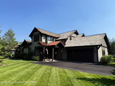 47 49 Moulton Ln, Victor, ID 83455