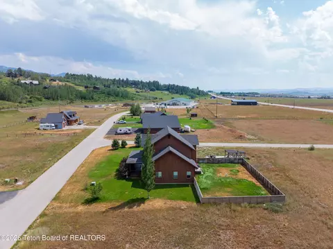 View/Area - 233 Badger Rd, Alpine, WY 83128 photo 5 of 6
