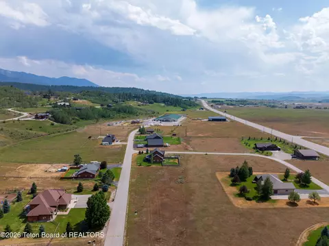 View/Area - 233 Badger Rd, Alpine, WY 83128 photo 3 of 6