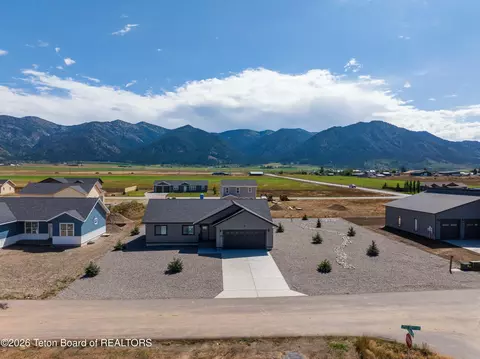 540 Little Greys Loop, Etna, WY 83118