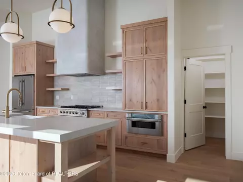 Kitchen - 1652 Jackrabbit Ln, Driggs, ID 83422 photo 3 of 4