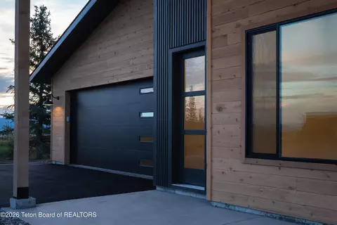 Exterior - 1652 Jackrabbit Ln, Driggs, ID 83422 photo 5 of 7