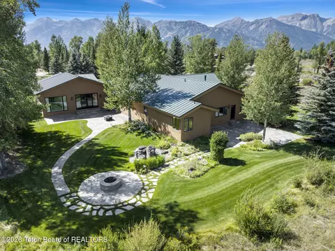 100 E Sandreed Rd, Jackson, WY 83001