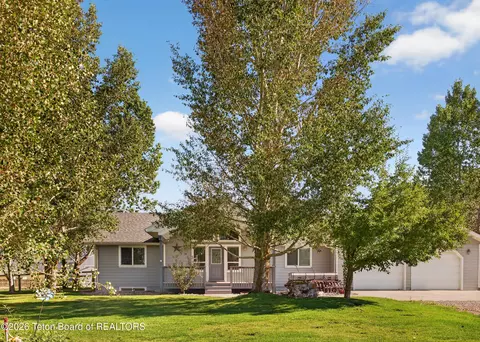 83 Twin Cliffs Rd, Afton, WY 83110