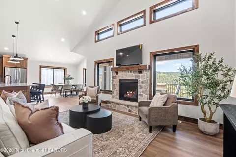 Living - 84 Lookout Cir, Irwin, ID 83428 photo 1 of 2