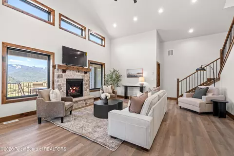 Living - 84 Lookout Cir, Irwin, ID 83428 photo 2 of 2