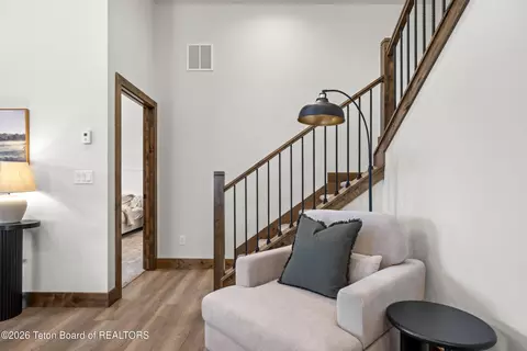 Entry Way - 84 Lookout Cir, Irwin, ID 83428 photo 4 of 7