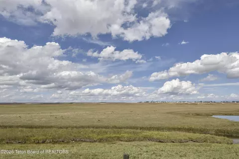 View/Area - 855 Piney Dr, Big Piney, WY 83113 photo 1 of 2