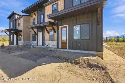 Exterior - 287 S Agate Ave #E2, Victor, ID 83455 photo 2 of 2