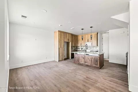 287 S Agate Ave #E2, Victor, ID 83455
