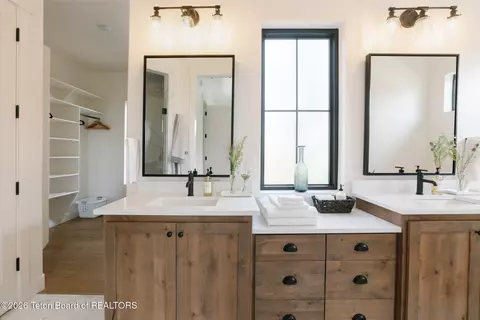 Bath - 711 Waterleaf Ave, Driggs, ID 83422 photo 1 of 2