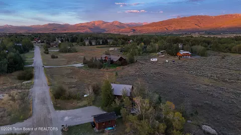 View/Area - 515 Cobblecrest Rd, Driggs, ID 83422 photo 11 of 15