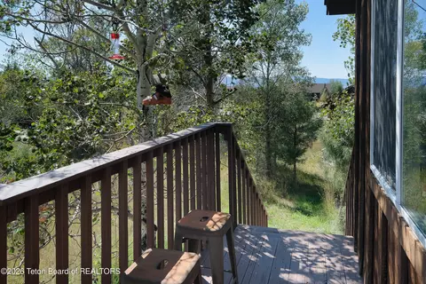 Exterior - 515 Cobblecrest Rd, Driggs, ID 83422 photo 3 of 7